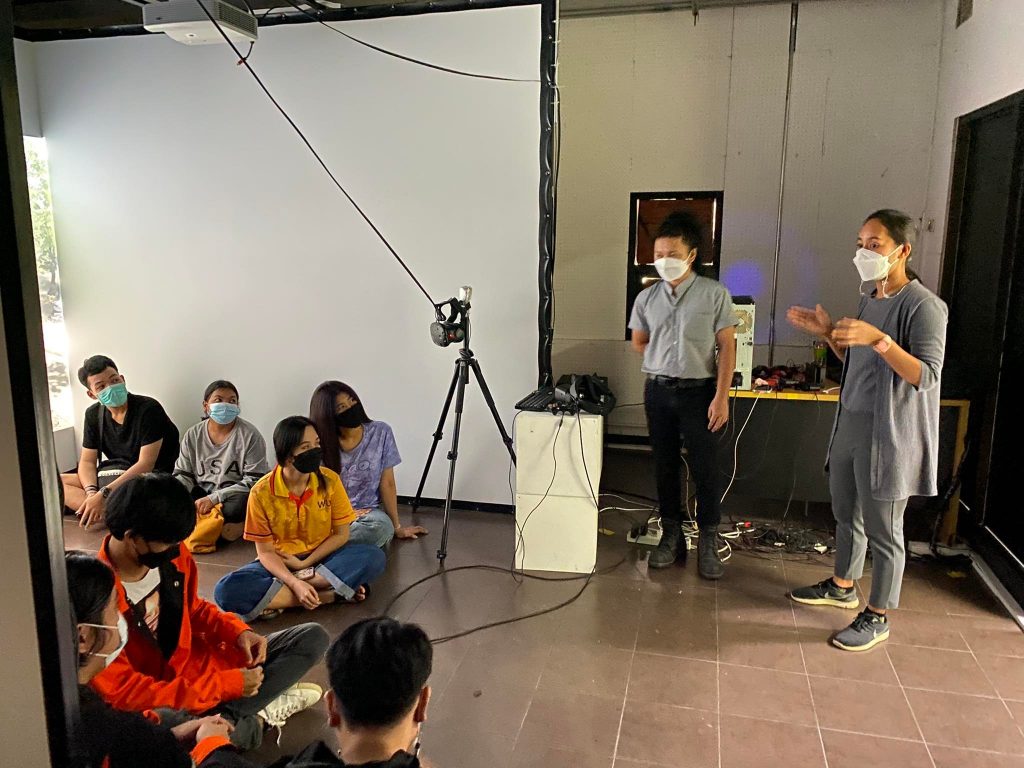 MTA Walailak University with Walailak Cultural Ashram Transfer knowledge about Virtual reality and apply it to the presentation of the ancient site of Tumbang