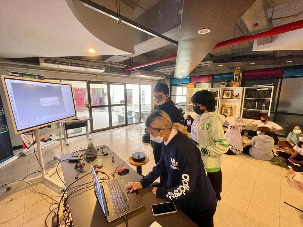 เรียนรู้การใช้งานของเครื่องสแกน 3 มิติ (3D Scanner)