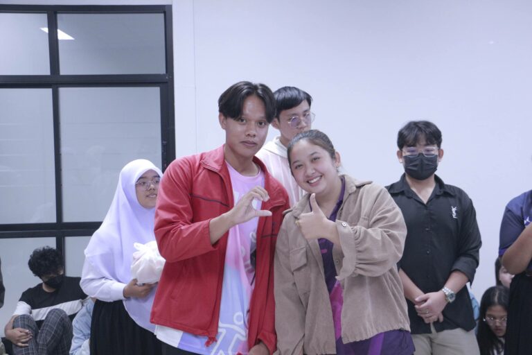สานสัมพันธ์กับน้องๆ DTM67