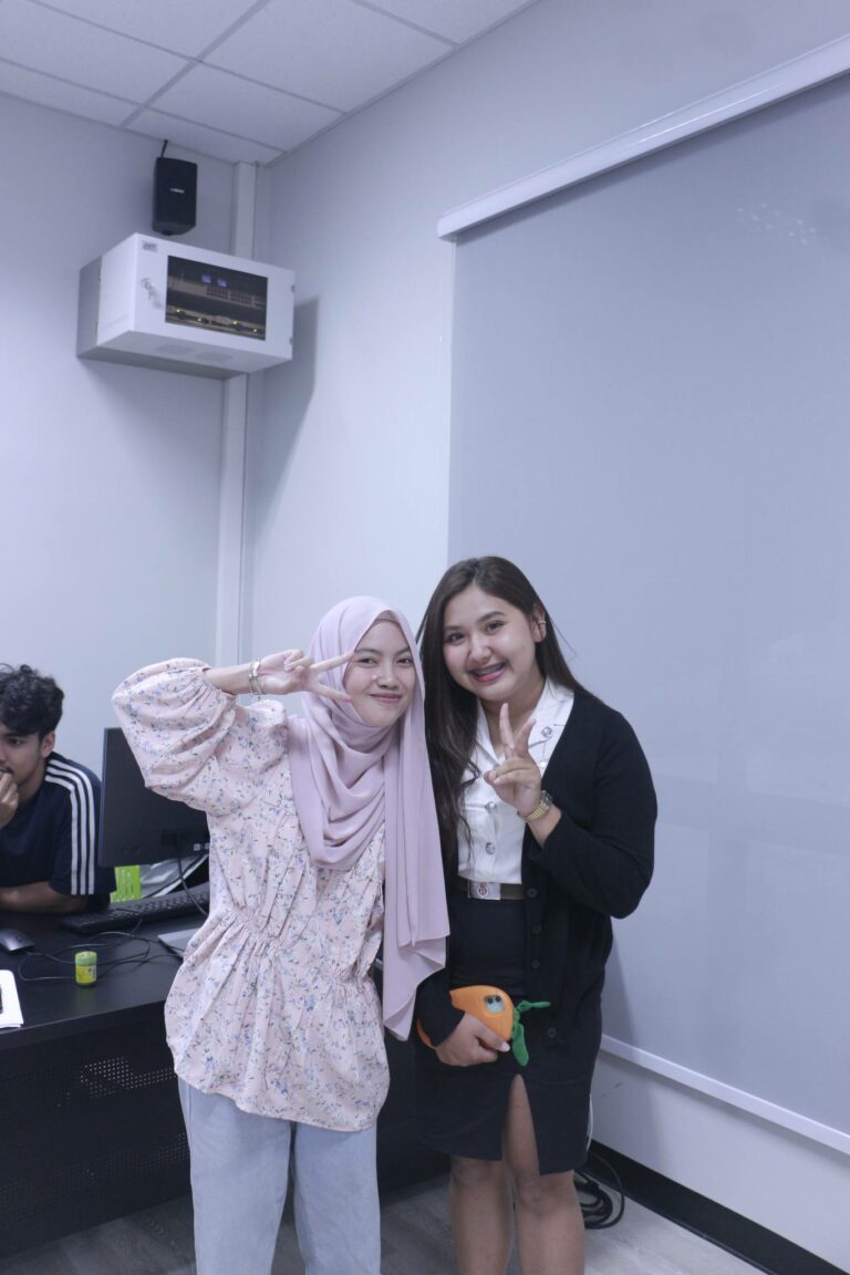 สานสัมพันธ์กับน้องๆ DTM67