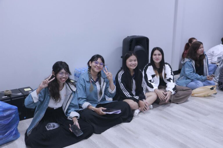 สานสัมพันธ์กับน้องๆ DTM67