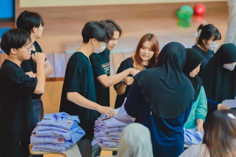 พิธีมอบเสื้อปฏิบัติการ IMI#5