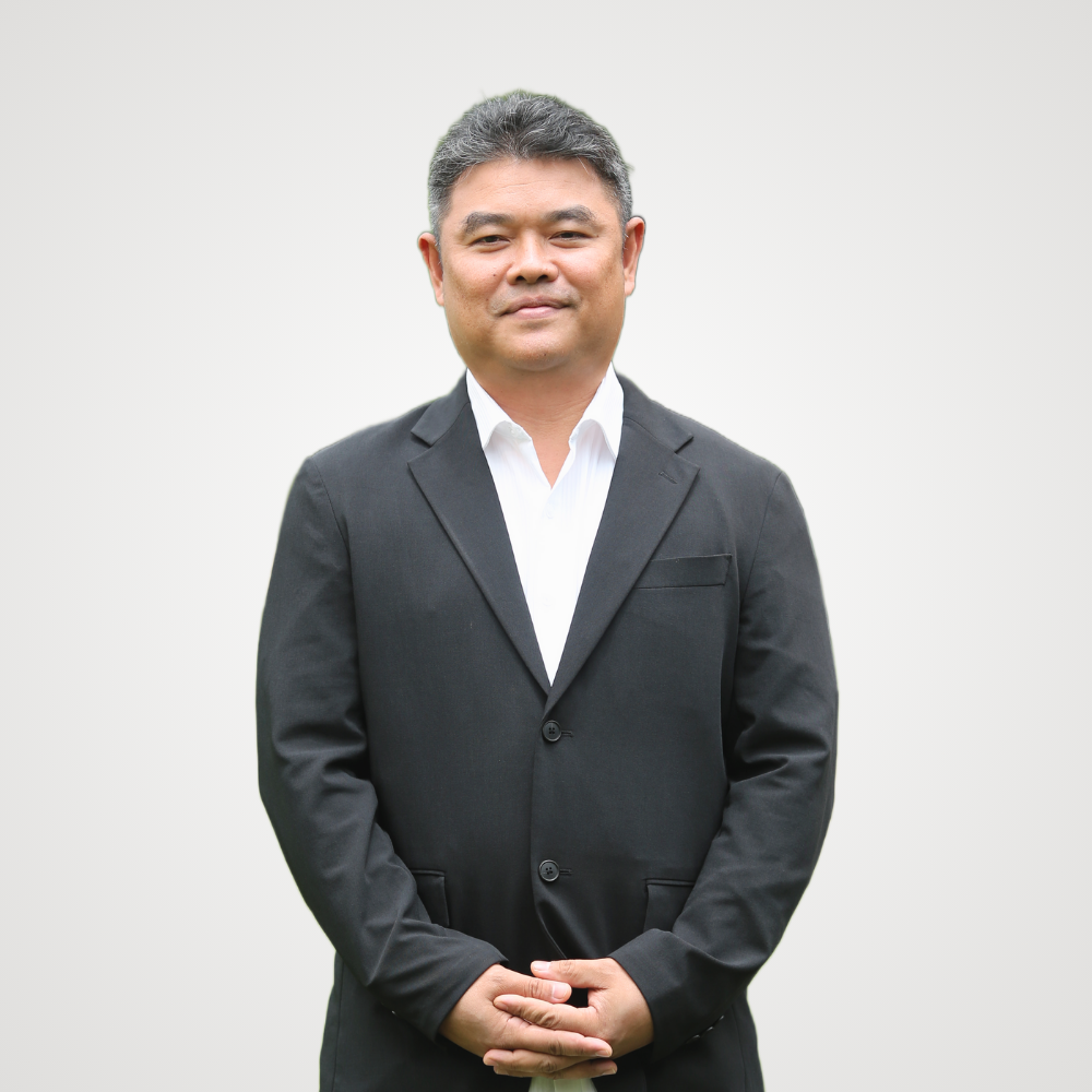 Mr.Artit Rakwong