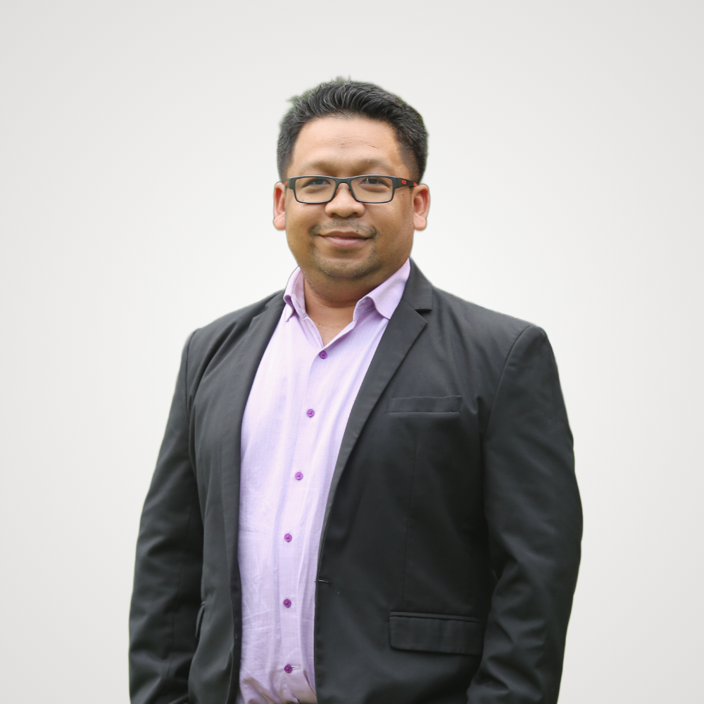 Asst.Prof.Charoenporn Bouyam